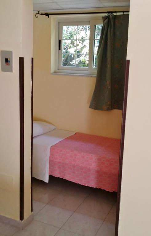 B&B Baia Dello Stretto Gallico Marina Bilik gambar